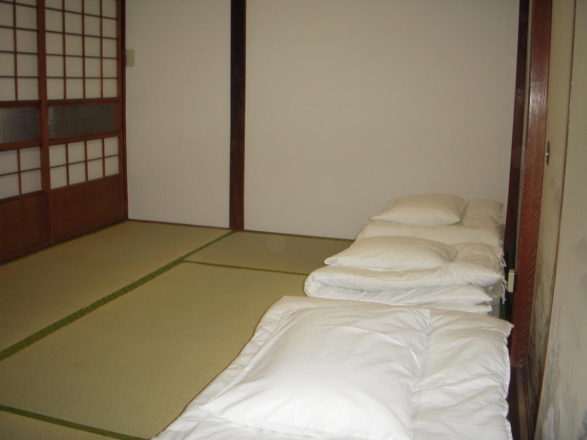 Keys House Vandrarhem Tokyo prefektur Exteriör bild
